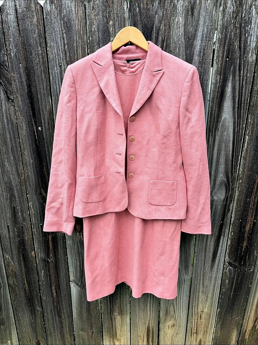 Ann Taylor Pink Linen Blend Suit Jacket Size 6 Like New
